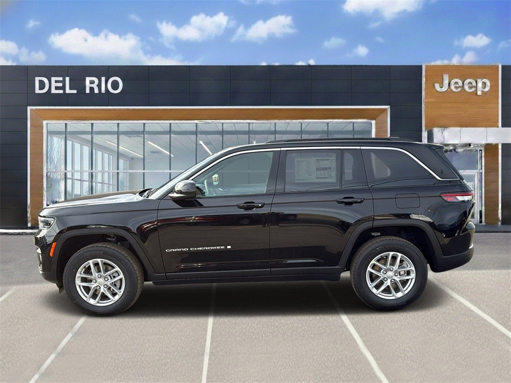 2025 Jeep Grand Cherokee GRAND CHEROKEE LAREDO X 4X2
