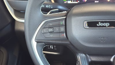 2025 Jeep Grand Cherokee GRAND CHEROKEE LAREDO X 4X2