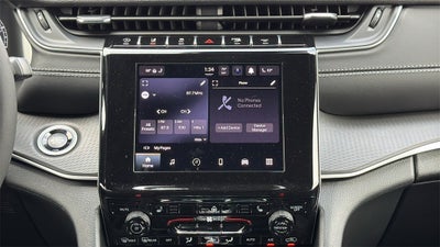 2025 Jeep Grand Cherokee GRAND CHEROKEE LAREDO 4X2