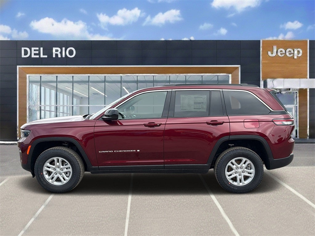 2025 Jeep Grand Cherokee GRAND CHEROKEE LAREDO 4X2