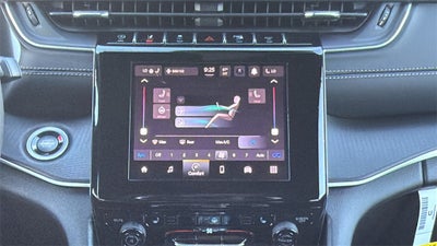 2025 Jeep Grand Cherokee GRAND CHEROKEE ALTITUDE 4X2