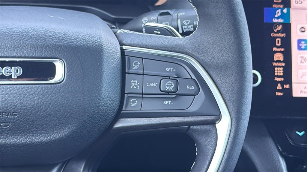 2026 Jeep Grand Cherokee GRAND CHEROKEE ALTITUDE 4X2