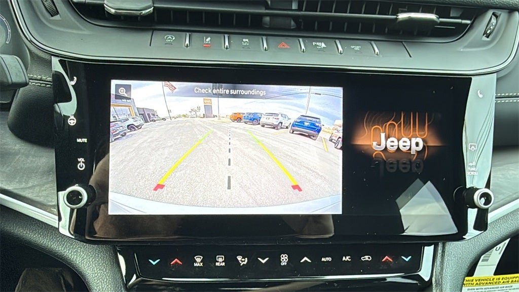 2026 Jeep Grand Cherokee GRAND CHEROKEE LAREDO ALTITUDE 4X2