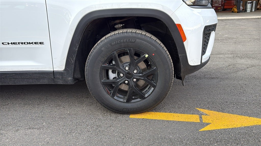 2026 Jeep Grand Cherokee GRAND CHEROKEE LAREDO ALTITUDE 4X2