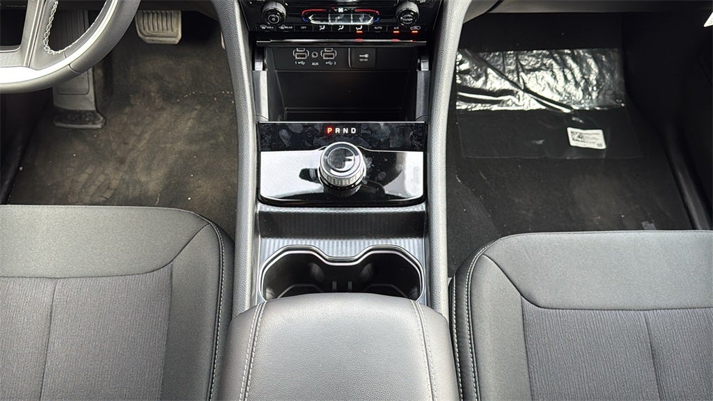 2025 Jeep Grand Cherokee GRAND CHEROKEE L LAREDO X 4X2