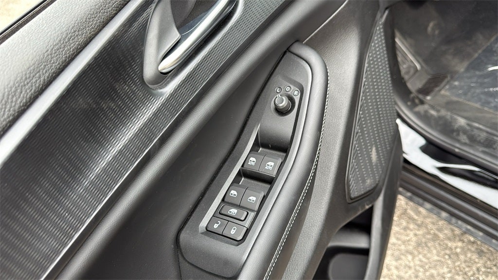 2025 Jeep Grand Cherokee GRAND CHEROKEE L ALTITUDE 4X2