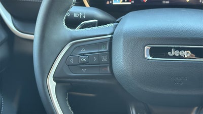 2025 Jeep Grand Cherokee GRAND CHEROKEE L ALTITUDE 4X2