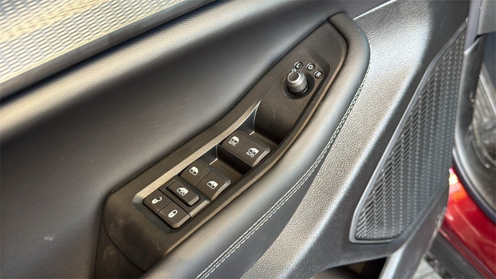 2025 Jeep Grand Cherokee GRAND CHEROKEE L LAREDO X 4X2