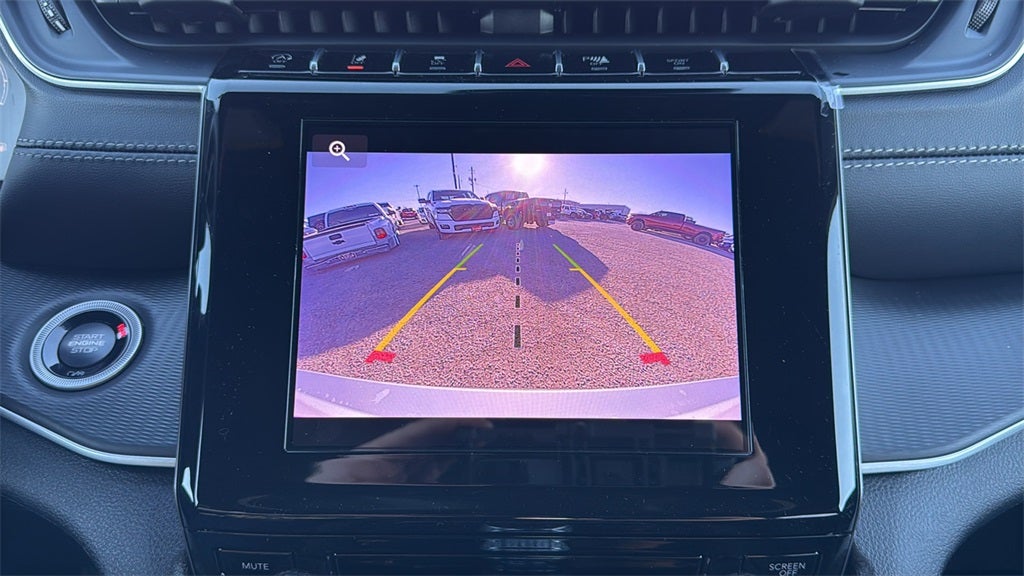 2025 Jeep Grand Cherokee GRAND CHEROKEE L LAREDO X 4X2