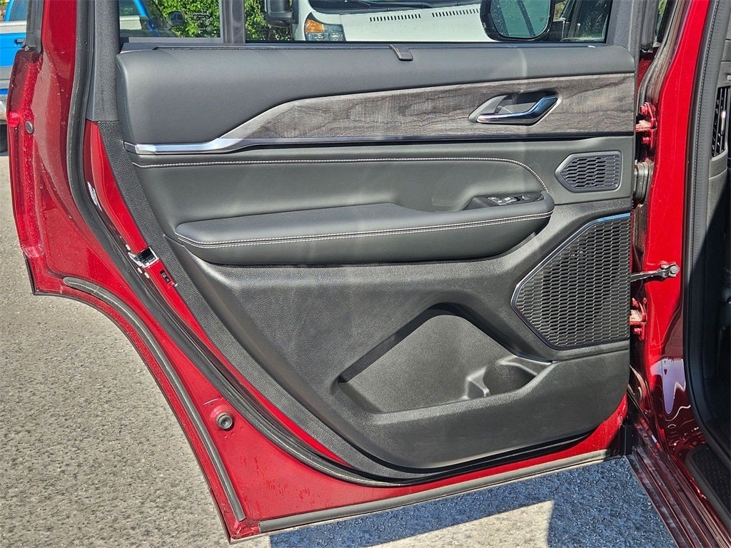 2024 Jeep Grand Cherokee GRAND CHEROKEE L OVERLAND 4X4