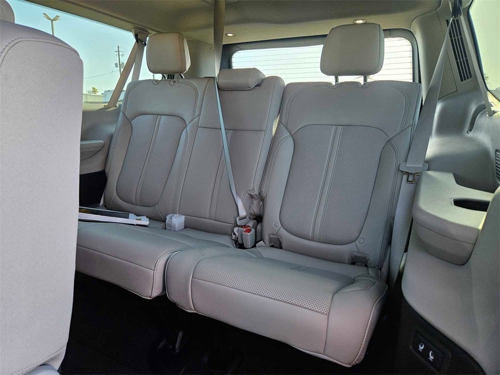 2024 Jeep Wagoneer WAGONEER L 4X2