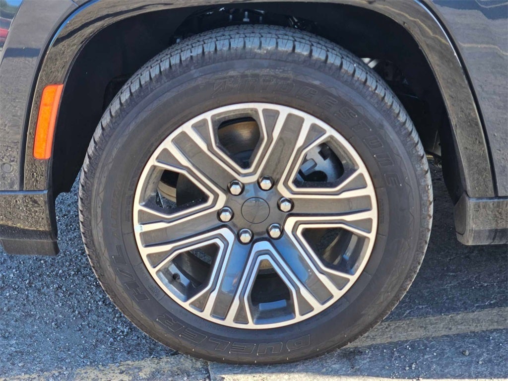 2024 Jeep Wagoneer WAGONEER L 4X2