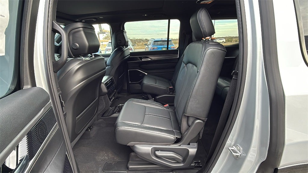 2026 Jeep Grand Wagoneer GRAND WAGONEER LIMITED ALTITUDE 4X4