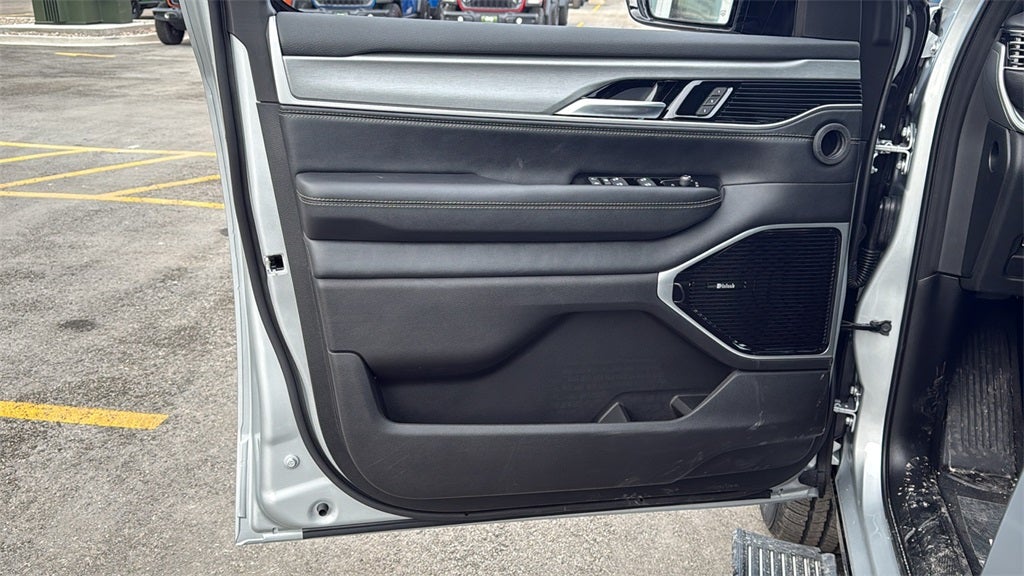 2026 Jeep Grand Wagoneer GRAND WAGONEER LIMITED ALTITUDE 4X4