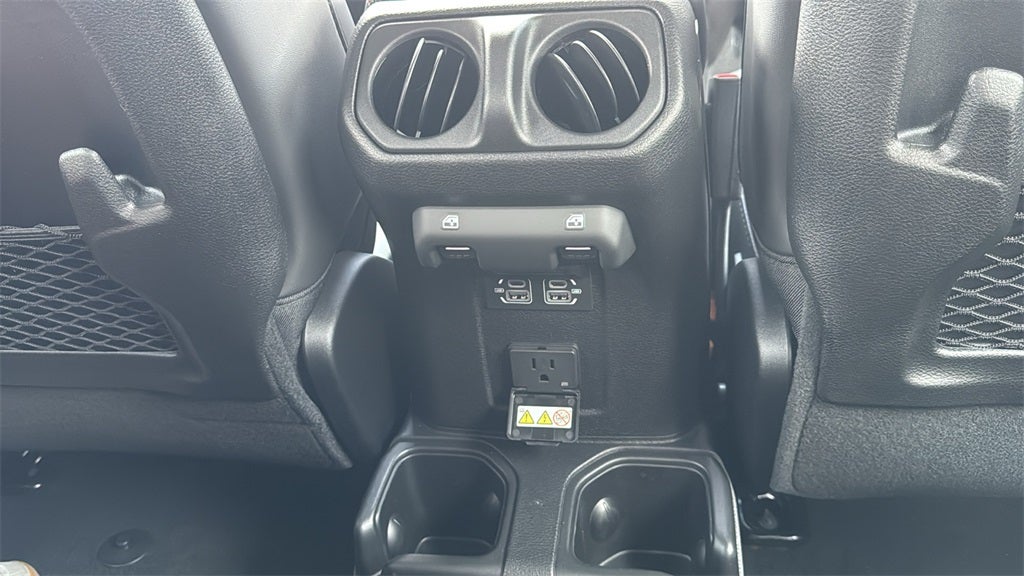 2025 Jeep Gladiator GLADIATOR RUBICON 4X4