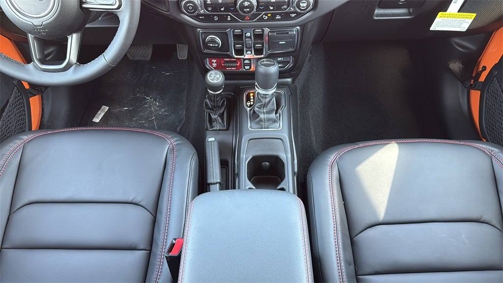 2025 Jeep Gladiator GLADIATOR RUBICON X 4X4