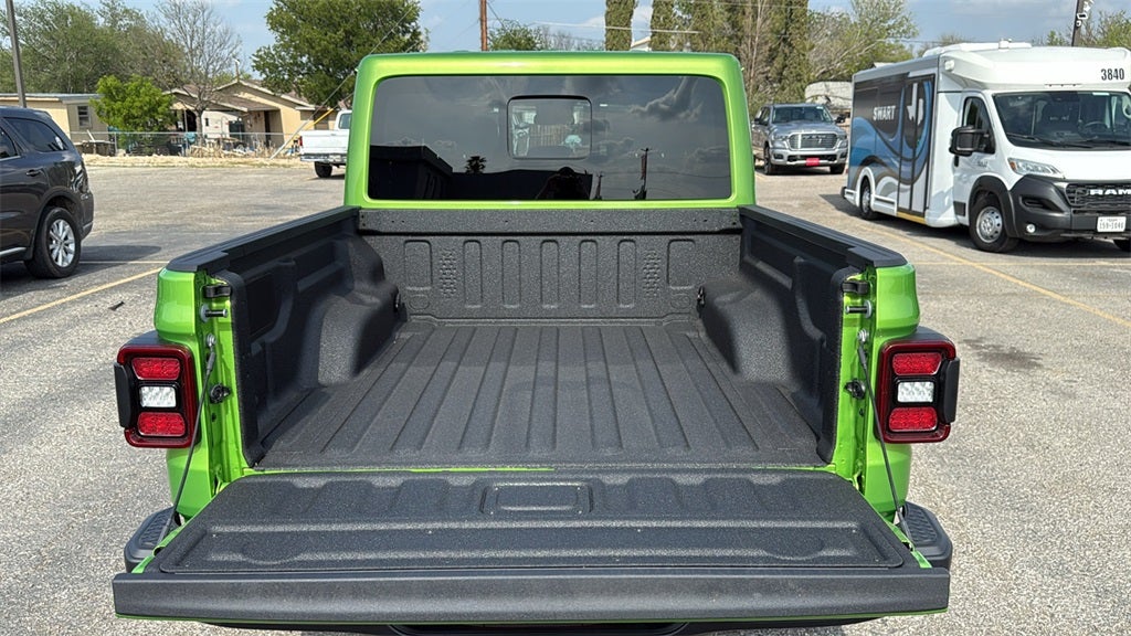 2025 Jeep Gladiator GLADIATOR MOJAVE 4X4