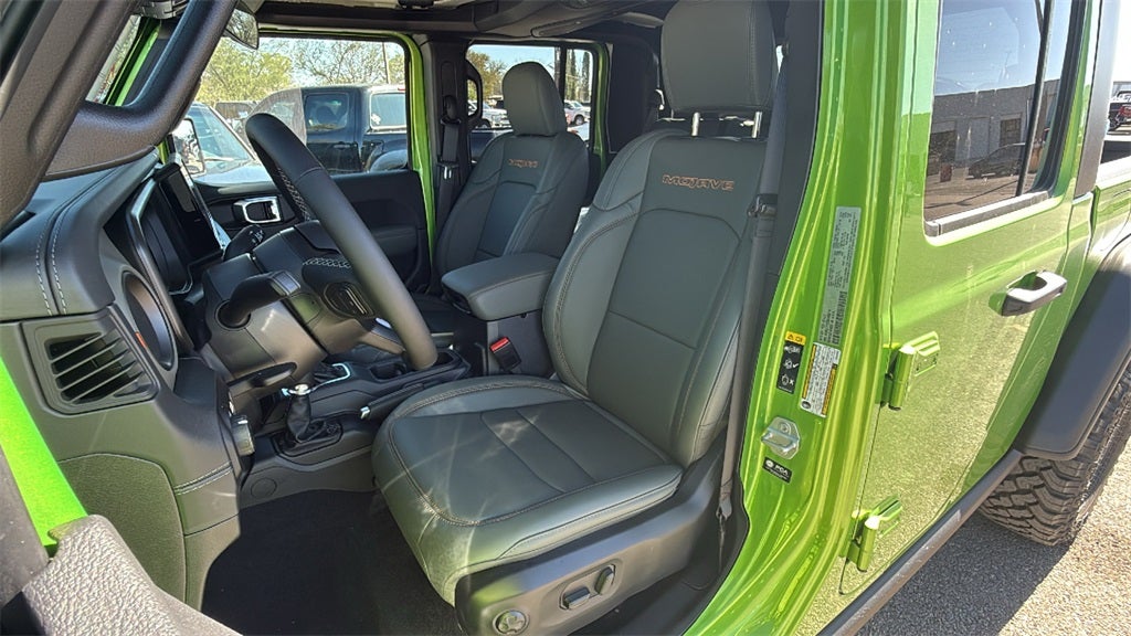 2025 Jeep Gladiator GLADIATOR MOJAVE 4X4