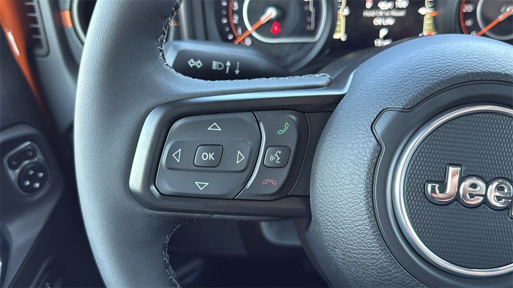 2025 Jeep Gladiator GLADIATOR MOJAVE 4X4