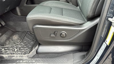 2025 RAM 1500 Lone Star Crew Cab 4x4 5'7' Box