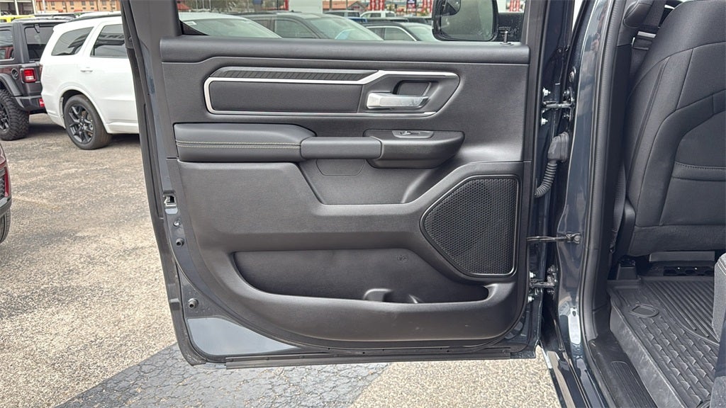 2025 RAM 1500 Lone Star Crew Cab 4x4 5'7' Box