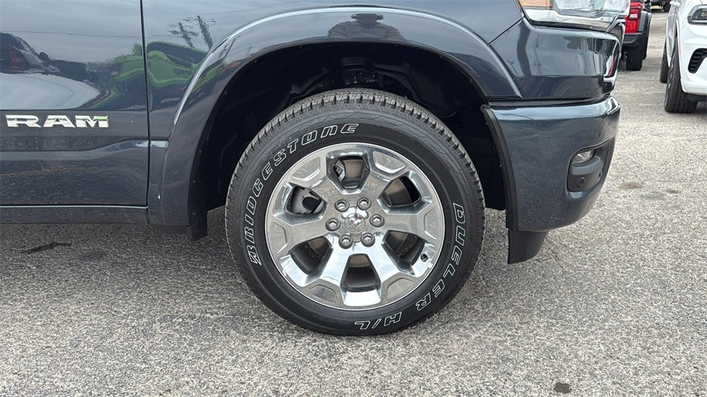 2025 RAM 1500 Lone Star Crew Cab 4x4 5'7' Box