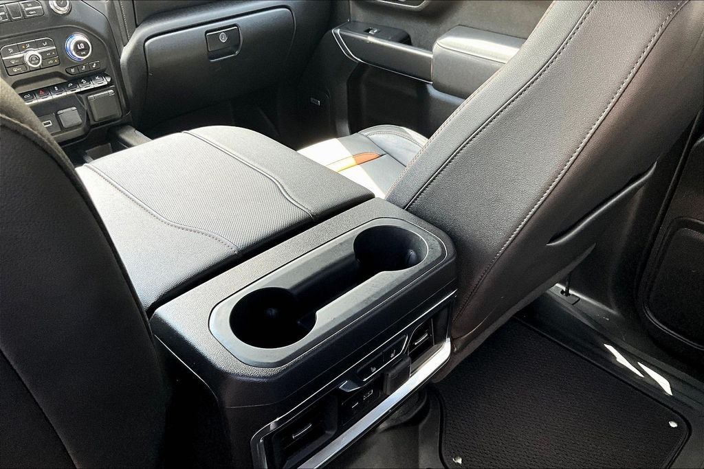 2023 GMC Sierra 2500HD AT4