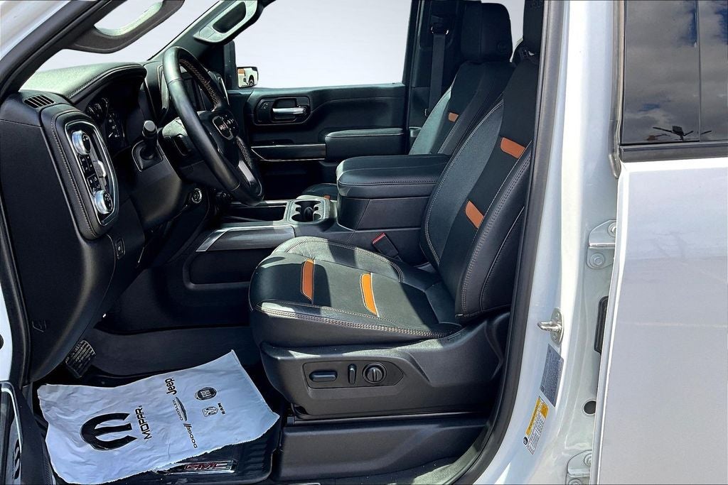 2023 GMC Sierra 2500HD AT4