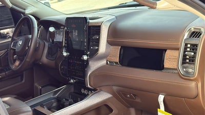 2025 RAM 3500 Limited Longhorn Crew Cab 4x4 8' Box