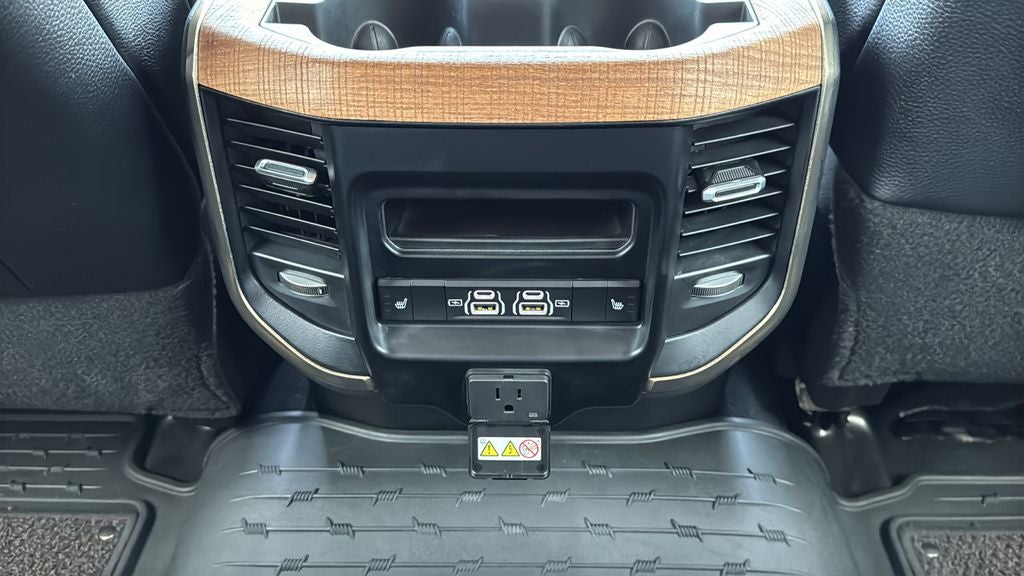 2024 RAM 3500 Limited Longhorn Mega Cab 4x4 6'4' Box