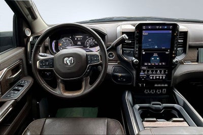 2025 RAM 3500 Limited Longhorn Crew Cab 4x4 8' Box