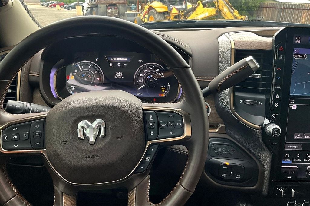 2025 RAM 3500 Limited Longhorn Crew Cab 4x4 8' Box