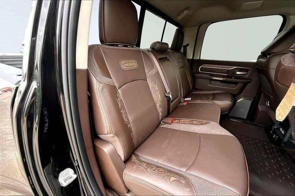 2025 RAM 3500 Limited Longhorn Crew Cab 4x4 8' Box