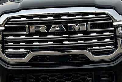 2025 RAM 3500 Limited Longhorn Crew Cab 4x4 8' Box