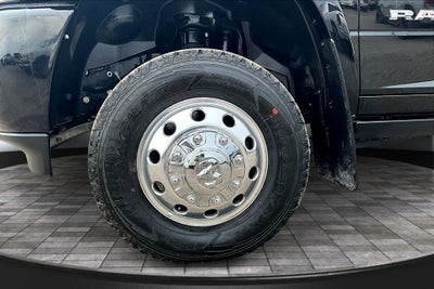 2025 RAM 3500 Limited Longhorn Crew Cab 4x4 8' Box